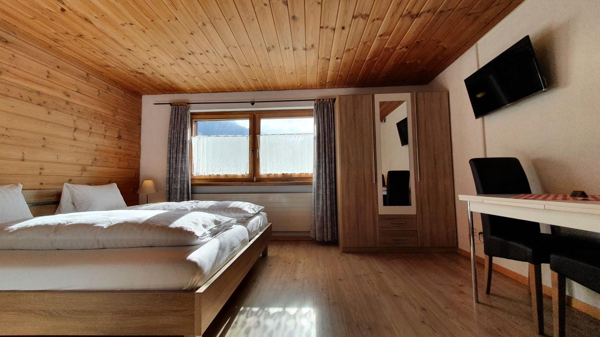 Hotel Suretta Splügen Εξωτερικό φωτογραφία